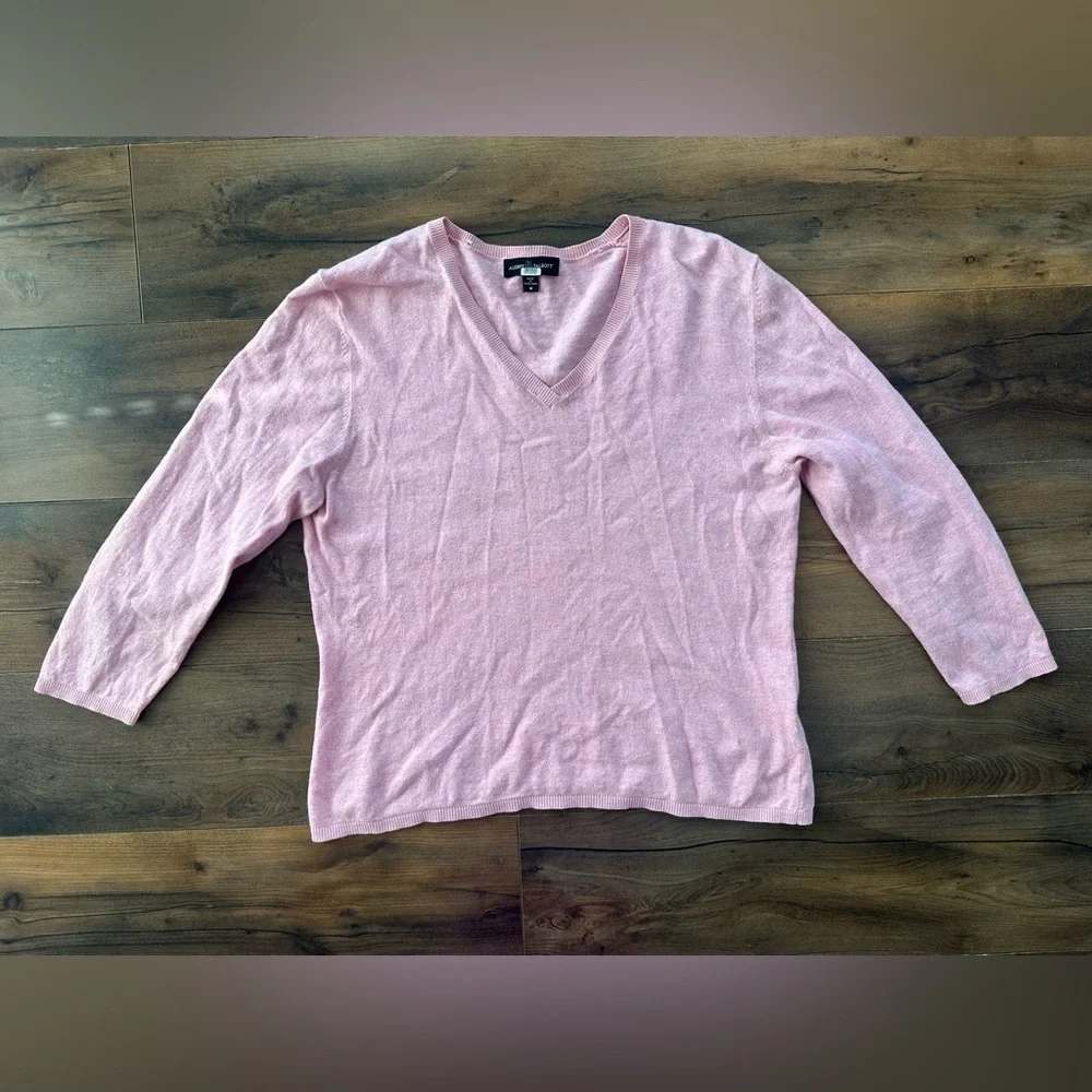 Audrey Talbott Cashmere Blend Sweater M Pink V Neck Preppy Soft